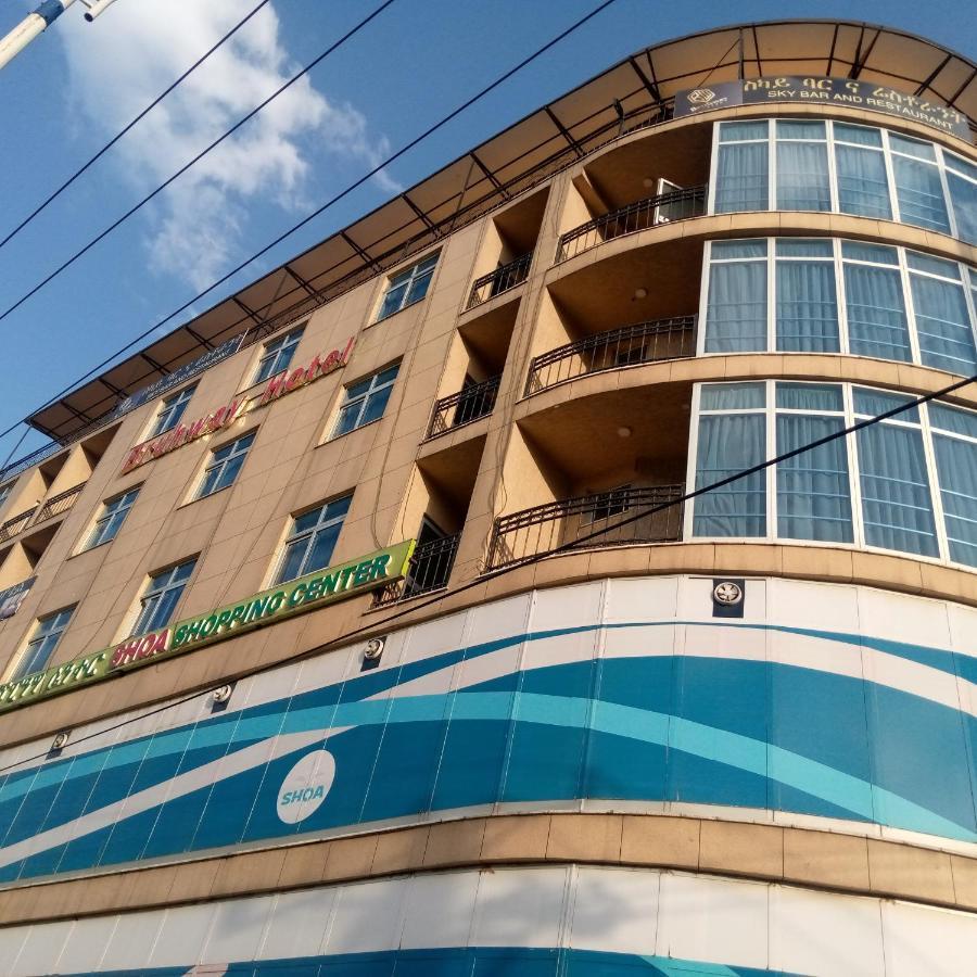 Bruhway Hotel Addis-Abeba Extérieur photo