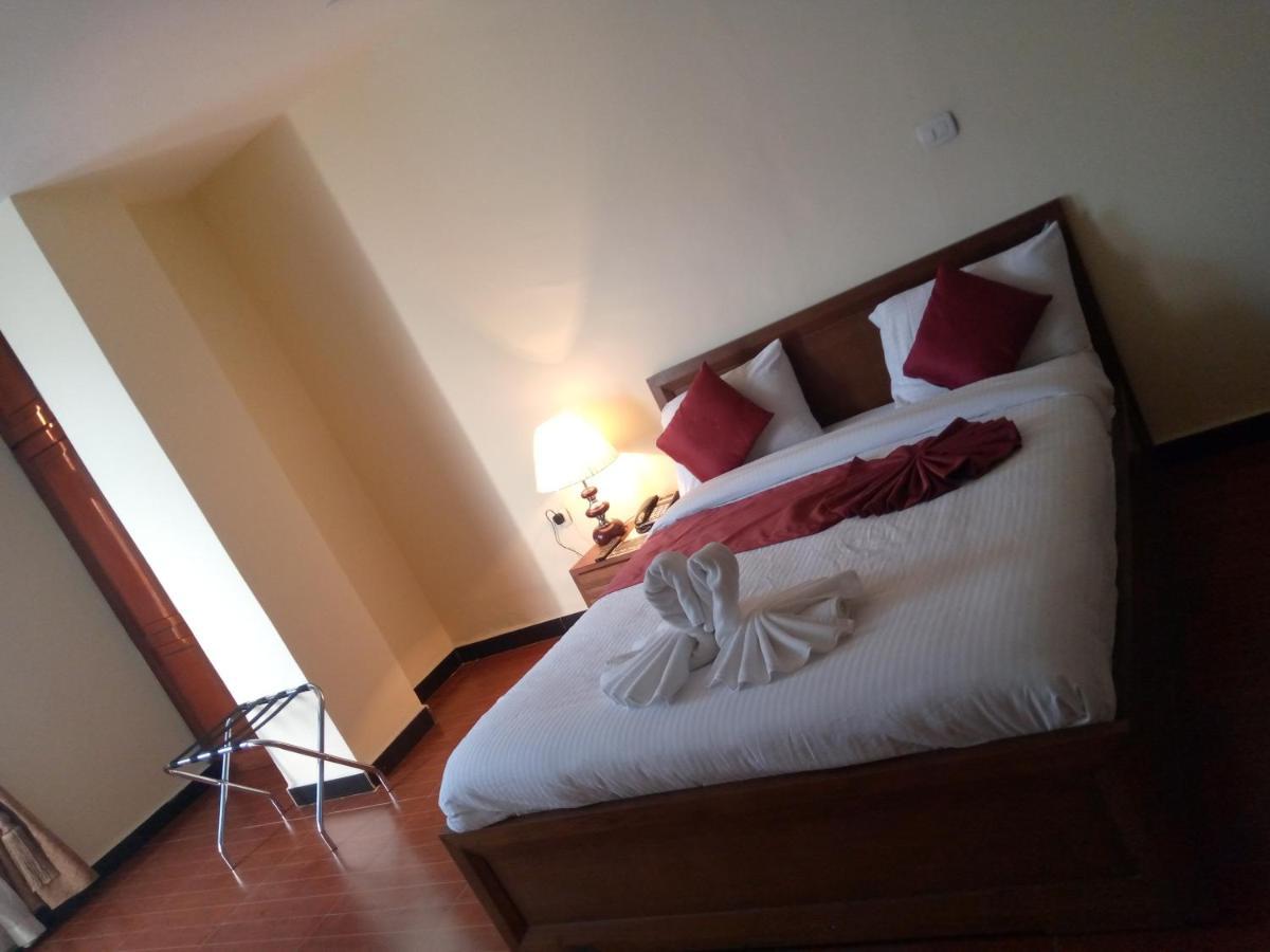 Bruhway Hotel Addis-Abeba Extérieur photo