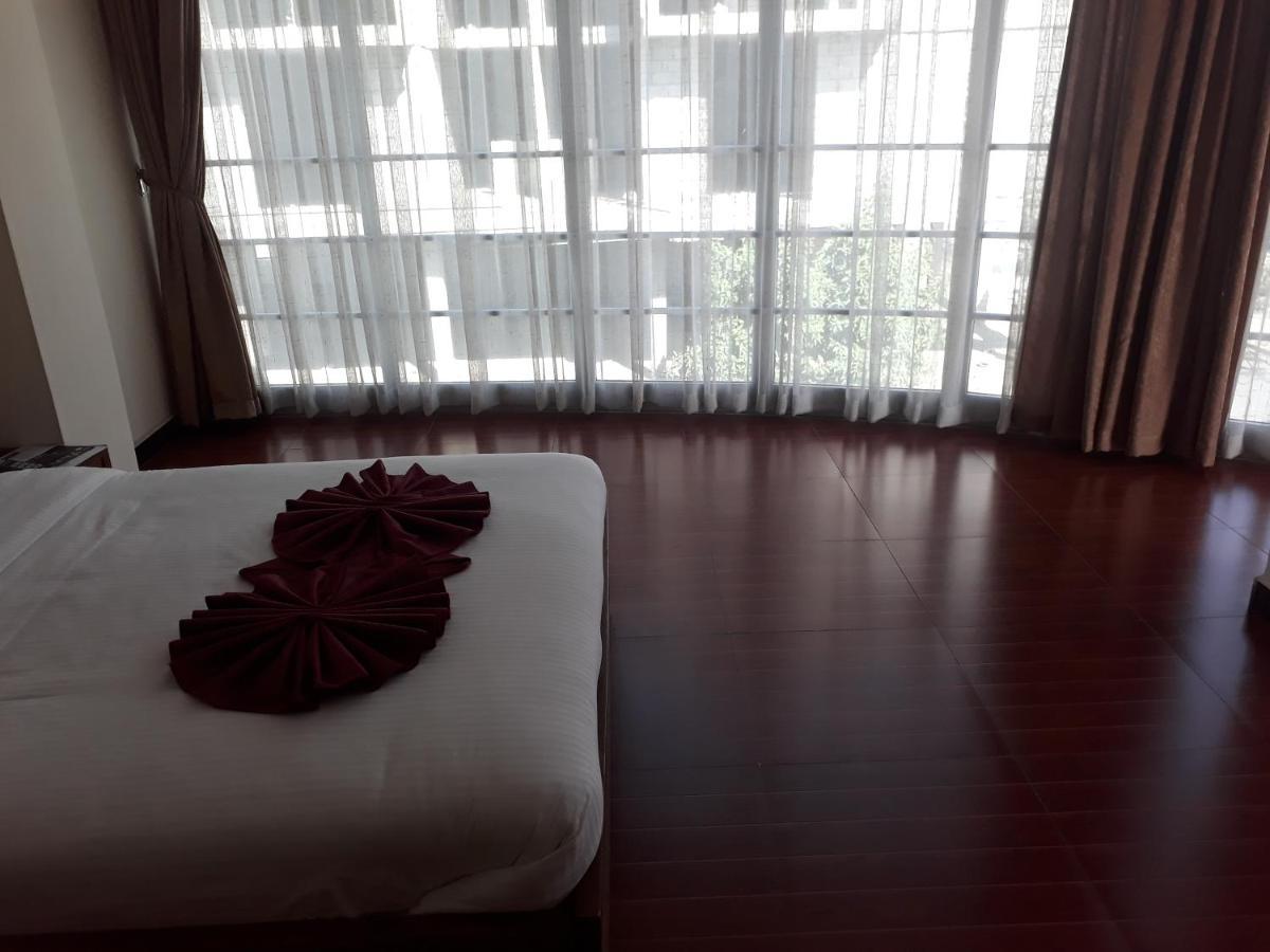 Bruhway Hotel Addis-Abeba Extérieur photo
