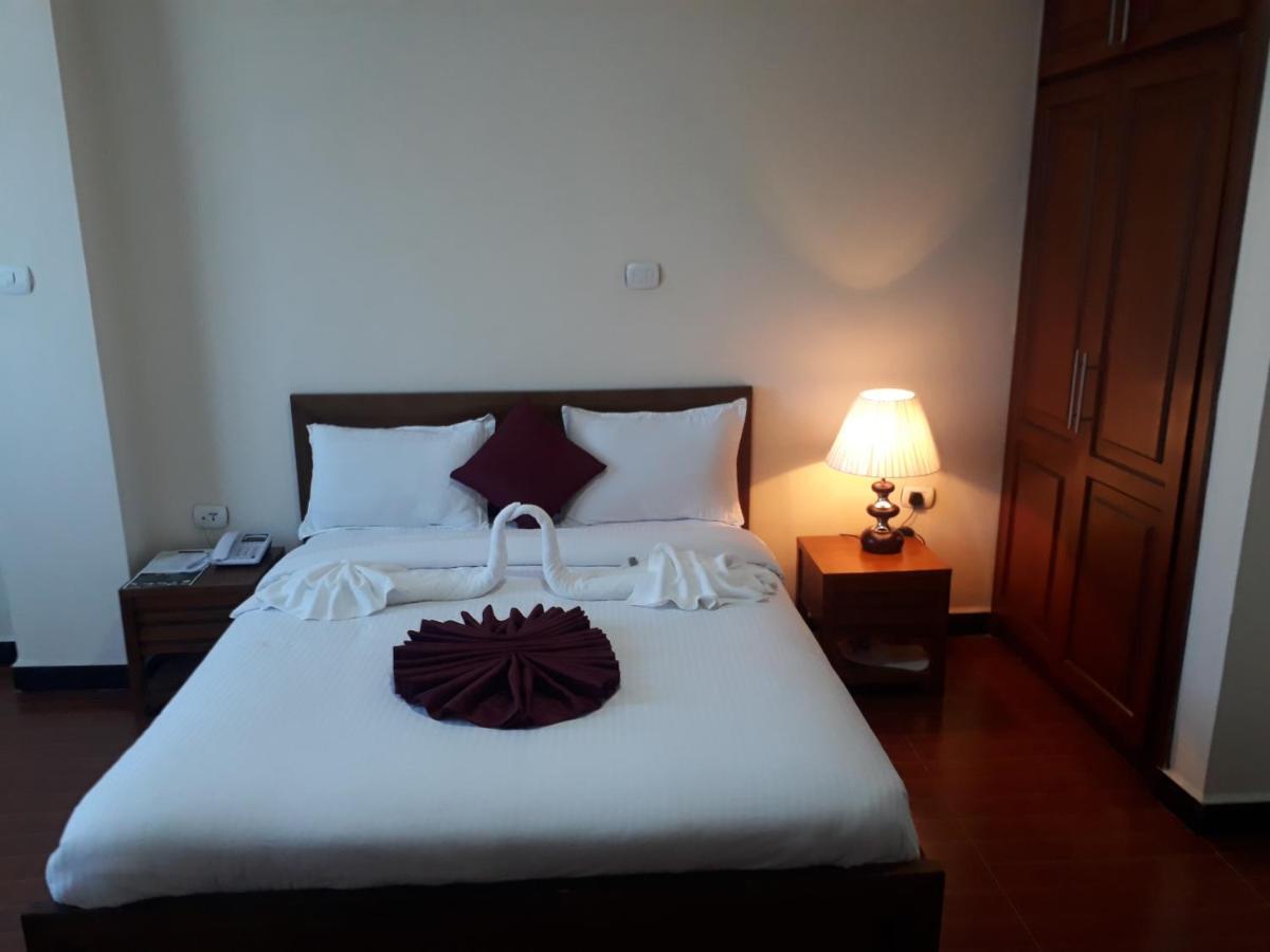 Bruhway Hotel Addis-Abeba Extérieur photo