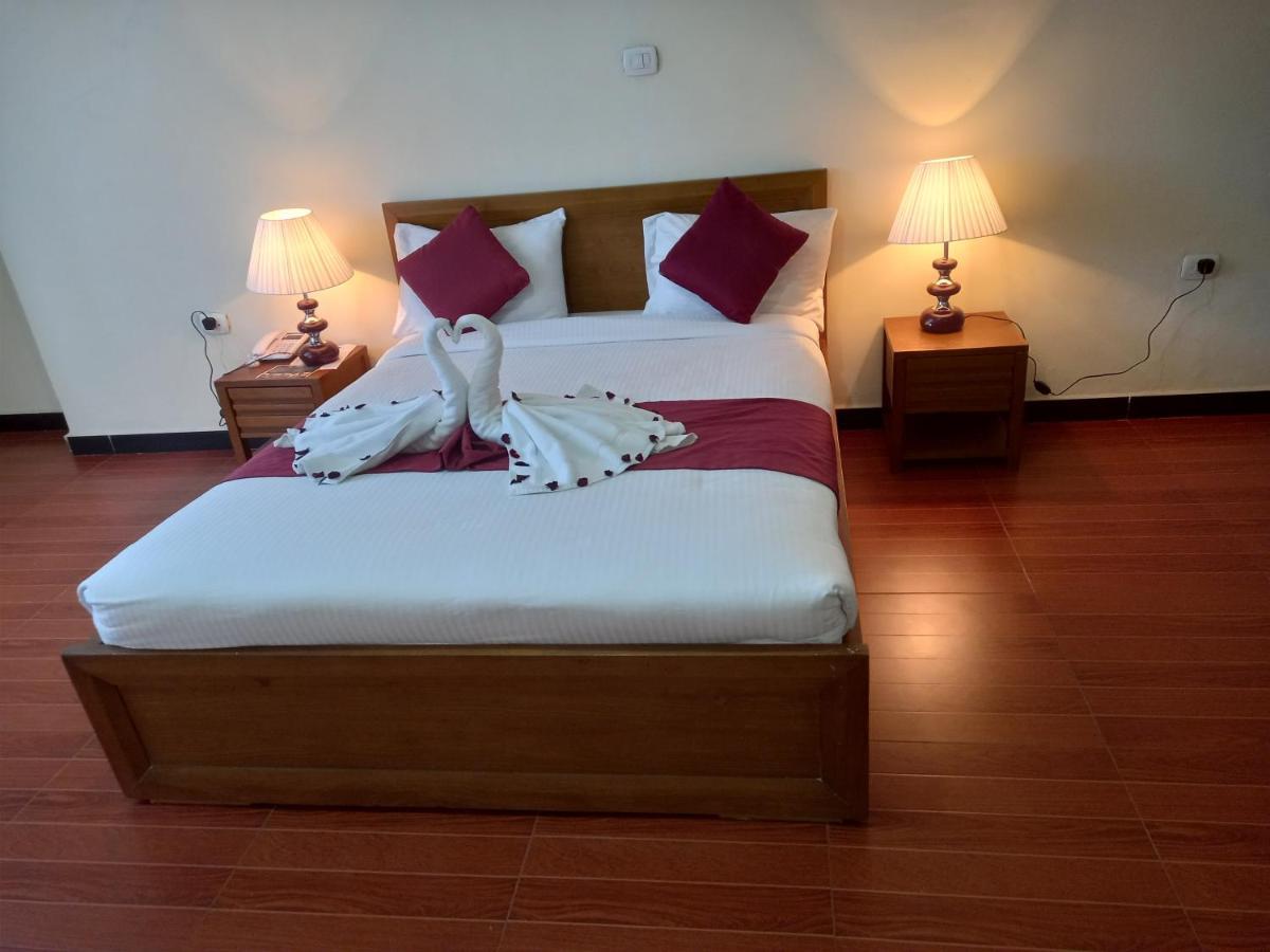 Bruhway Hotel Addis-Abeba Extérieur photo